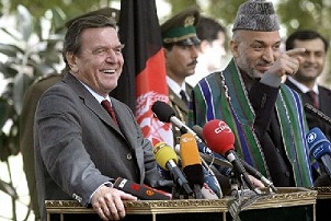 Schröder und Karzai zu Gast